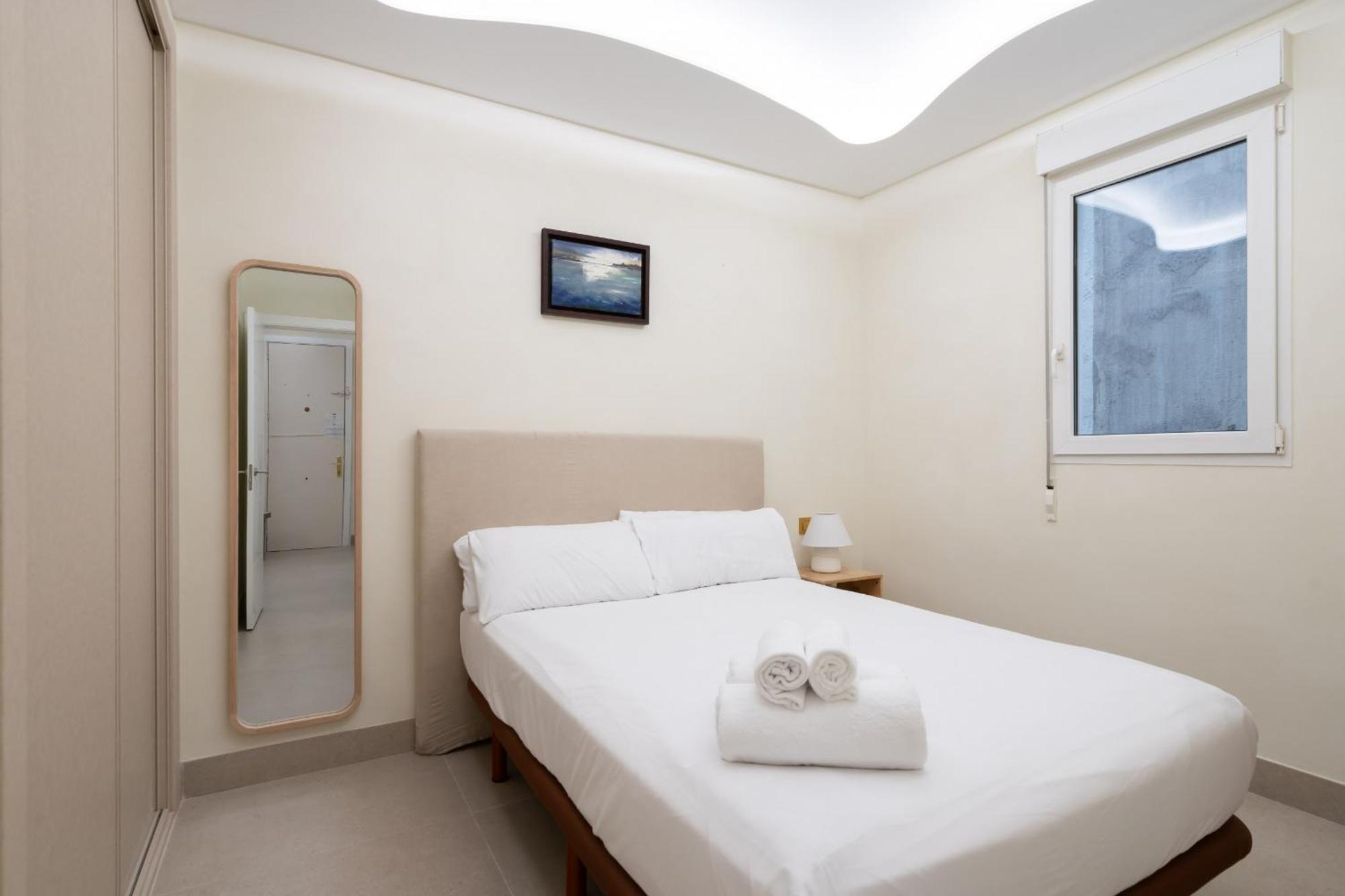 Apartamento Exclusivo En El Retiro Metro Ibiza Alquiler Temporal Madrid Dış mekan fotoğraf